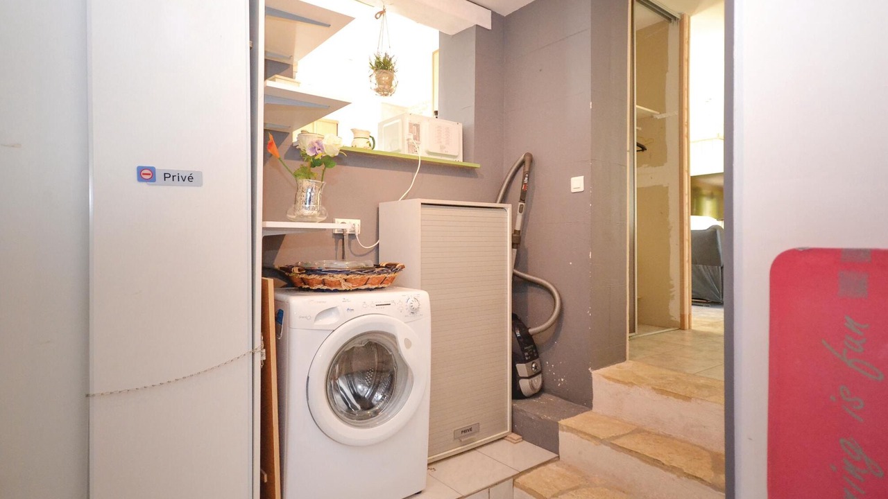 Photo of Others in Maubec