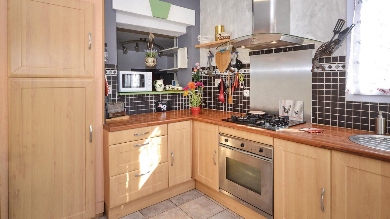 Photo of Others in Maubec