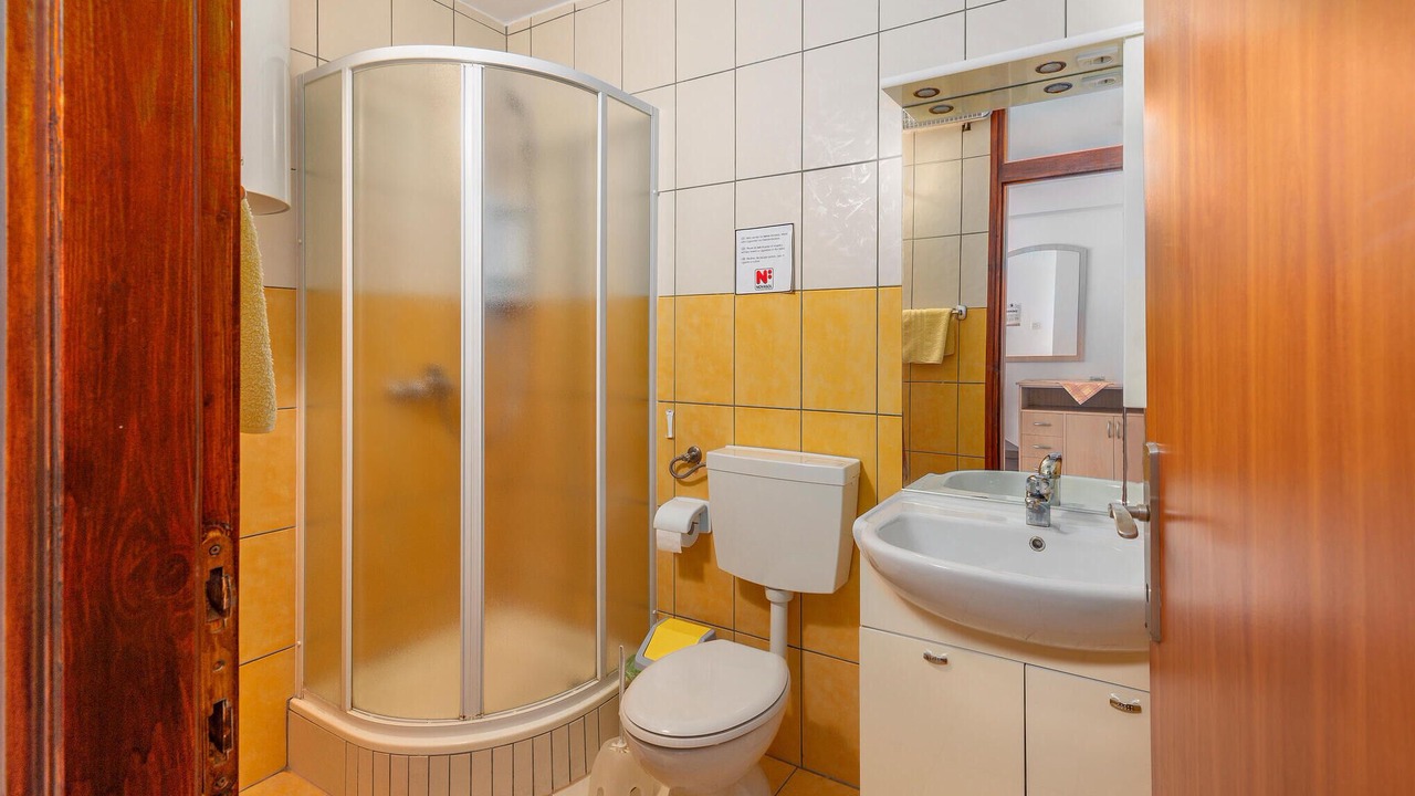 Photo of Bathroom in Punat