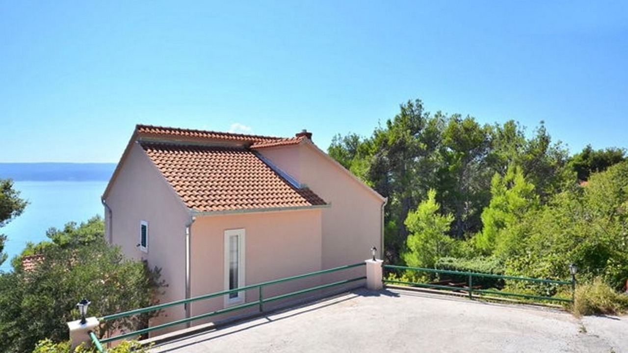 Photo of Outdoor in Medici