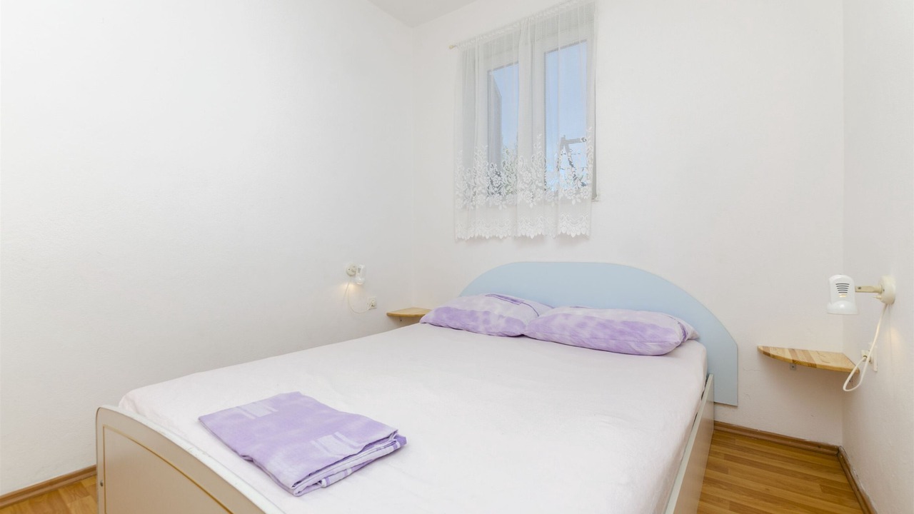 Photo of Bedroom in Brodarica
