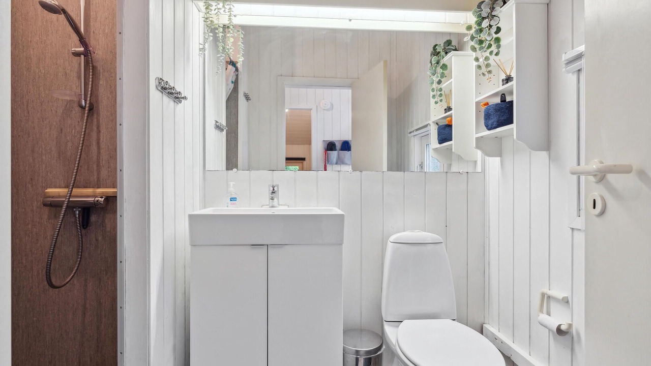 Photo of Bathroom in Skovgaarde