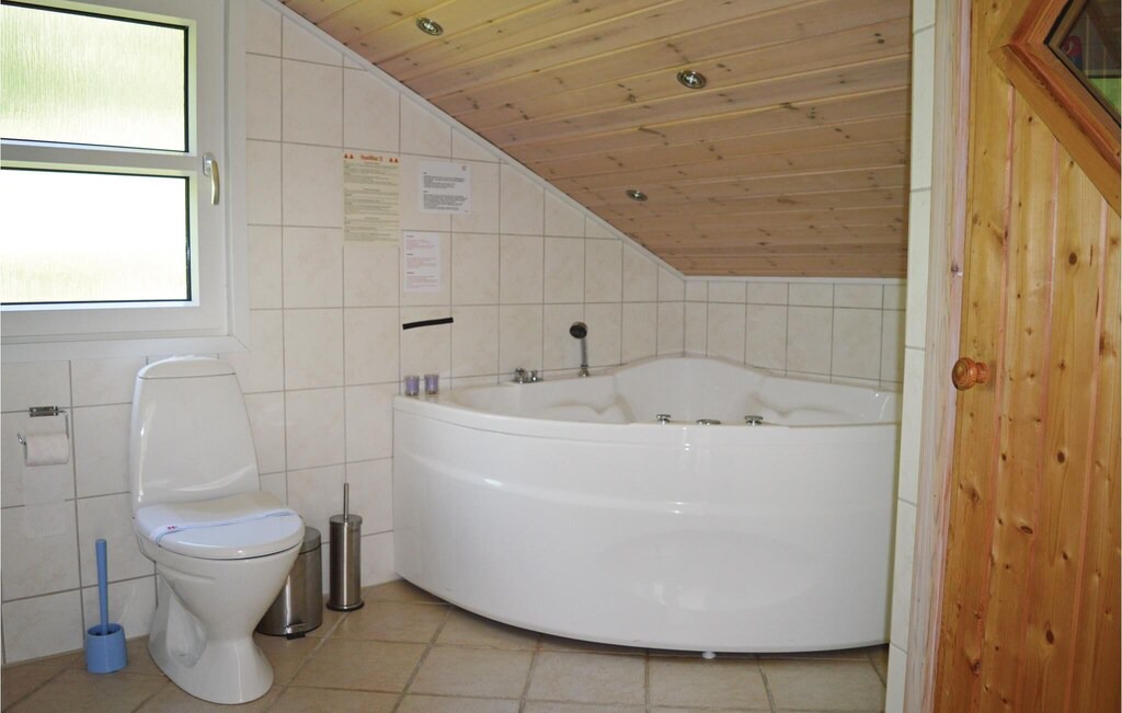 Photo of Bathroom in Strandby
