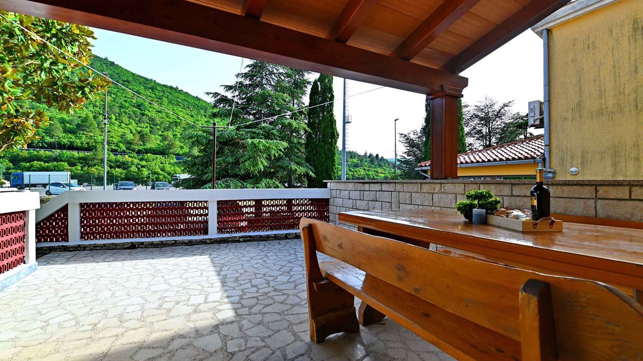 Photo of Outdoor in Plomin