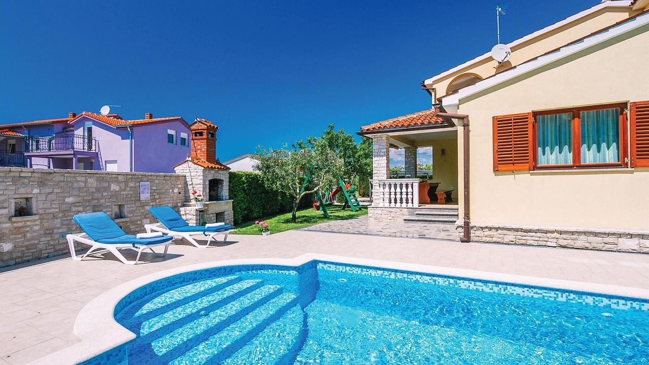 Photo of Outdoor in Valbandon