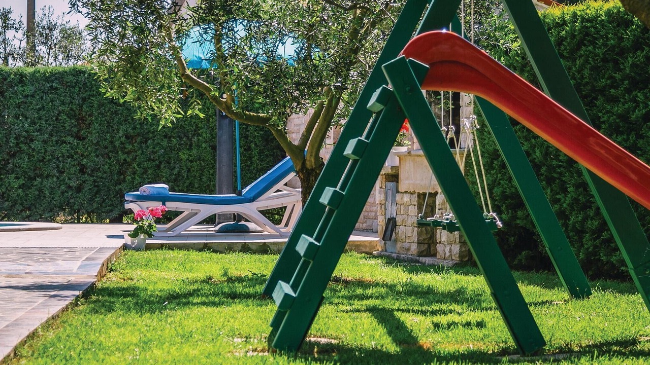 Photo of Outdoor in Valbandon