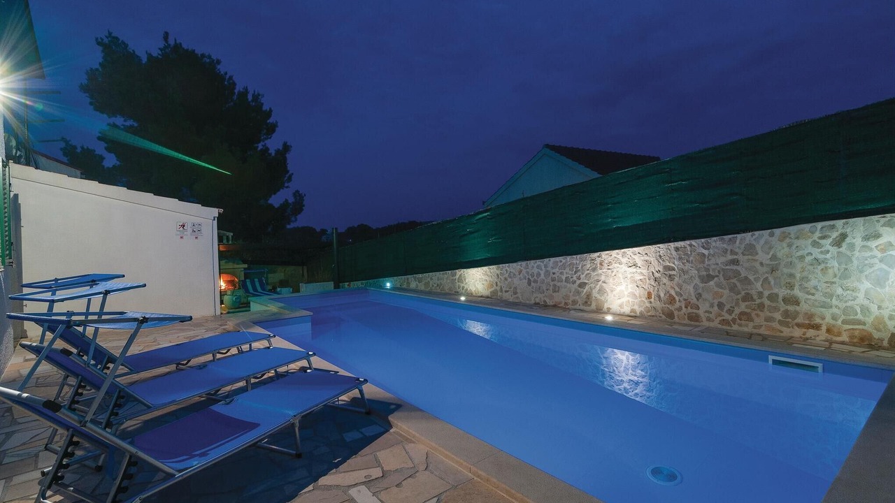 Photo of Outdoor in Rogac
