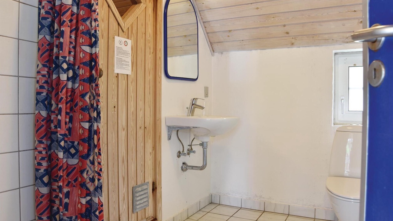 Photo of Bathroom in Øhuse