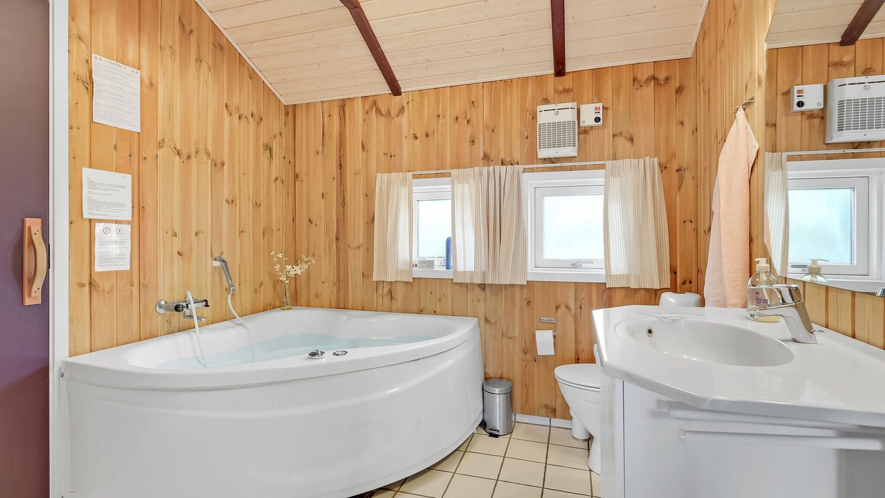 Photo of Bathroom in Grønninghoved Strand