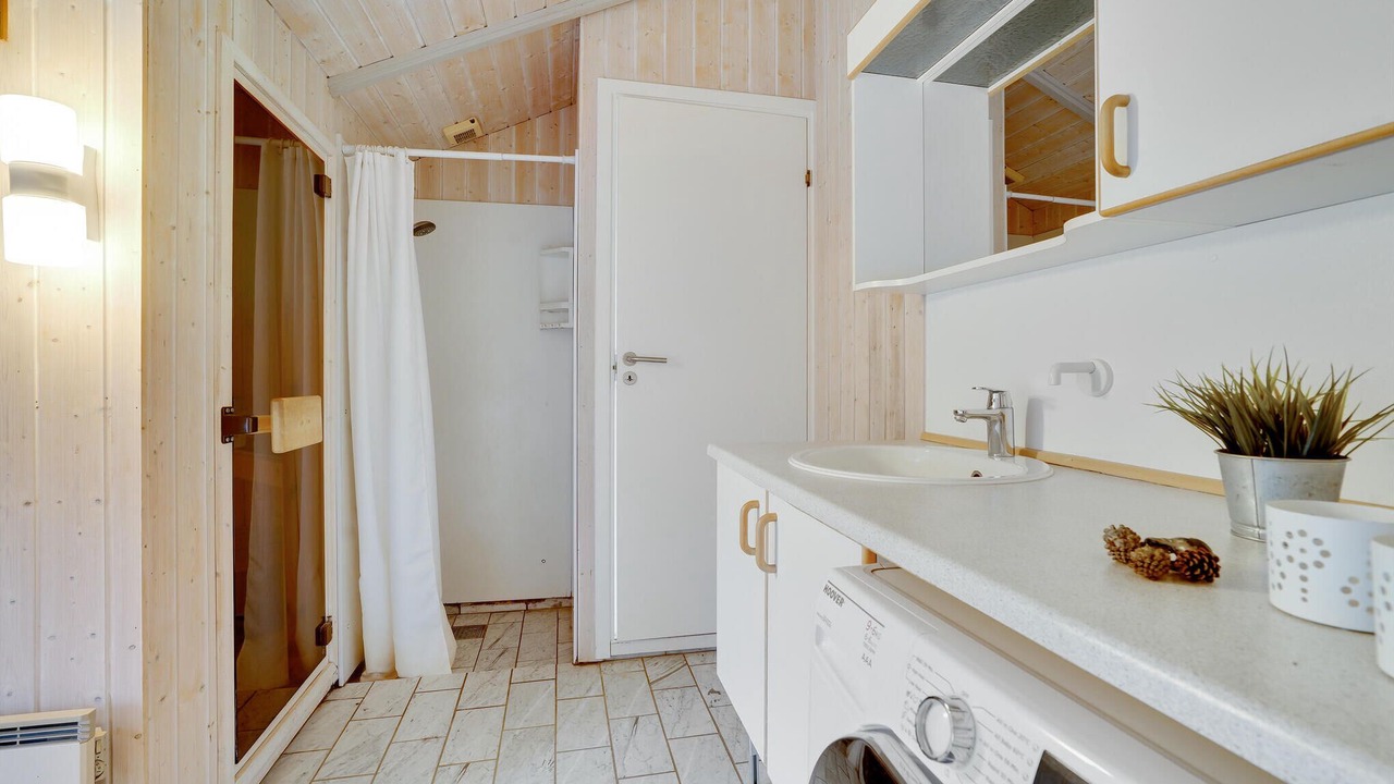 Photo of Bathroom in Sønderho