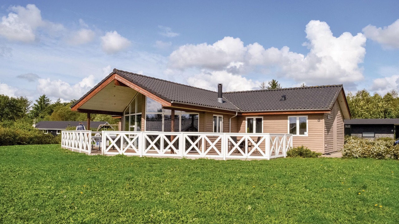 Photo of Outdoor in Falen