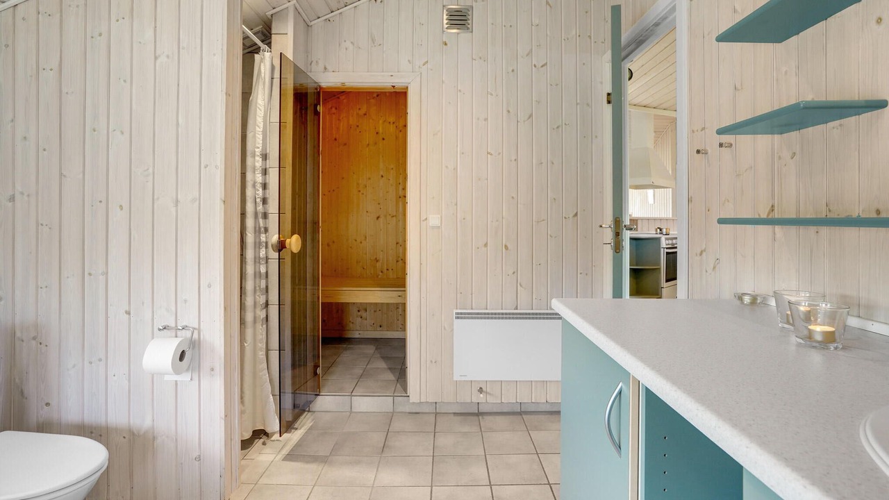 Photo of Bathroom in Hasmark Strand