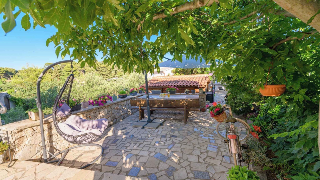 Photo of Patio Balcony in Veli Losinj