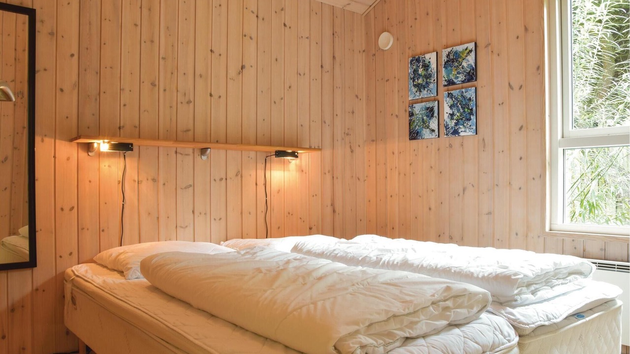 Photo of Others in Houvig Strand