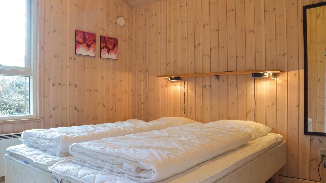 Photo of Others in Houvig Strand