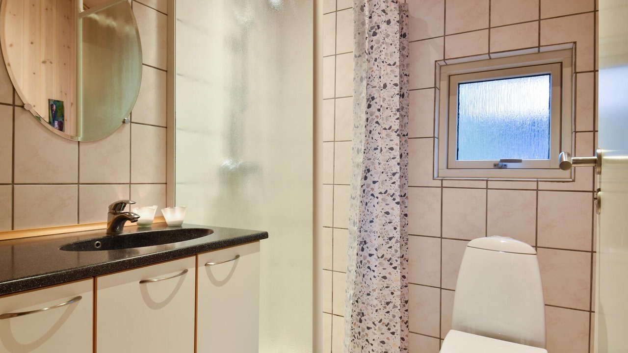 Photo of Bathroom in Houvig Strand