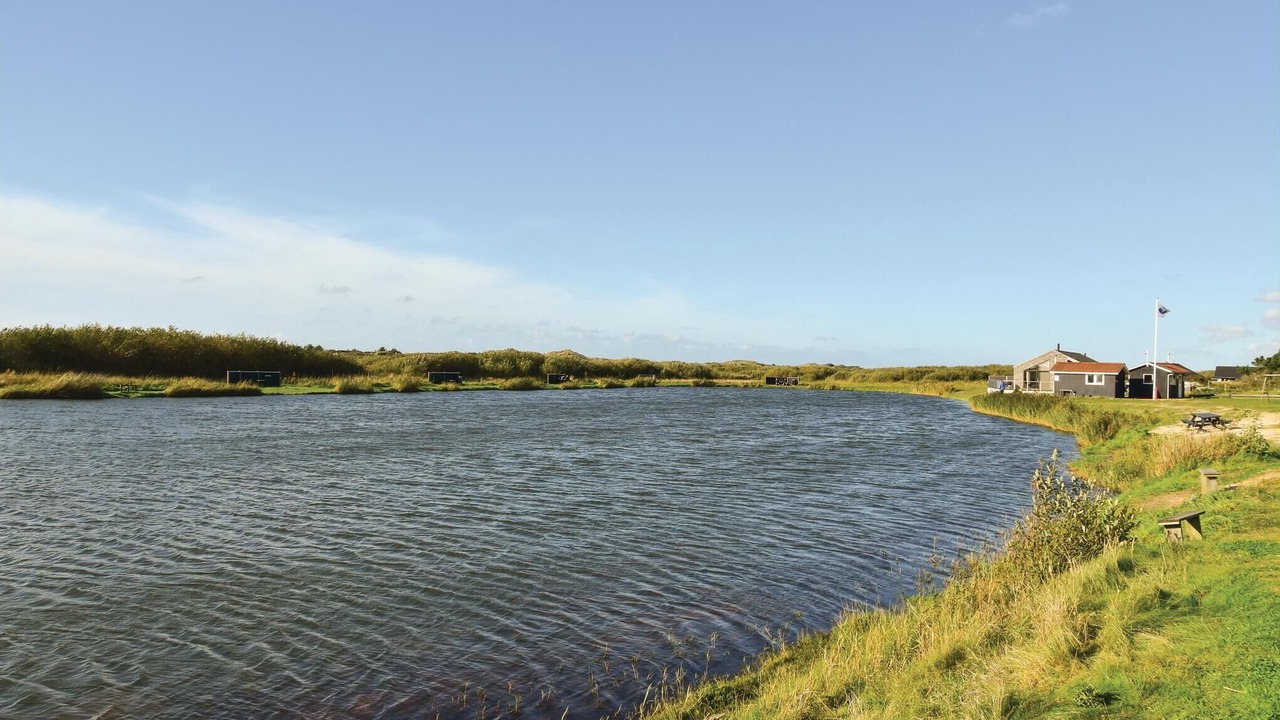 Photo of Others in Houvig Strand