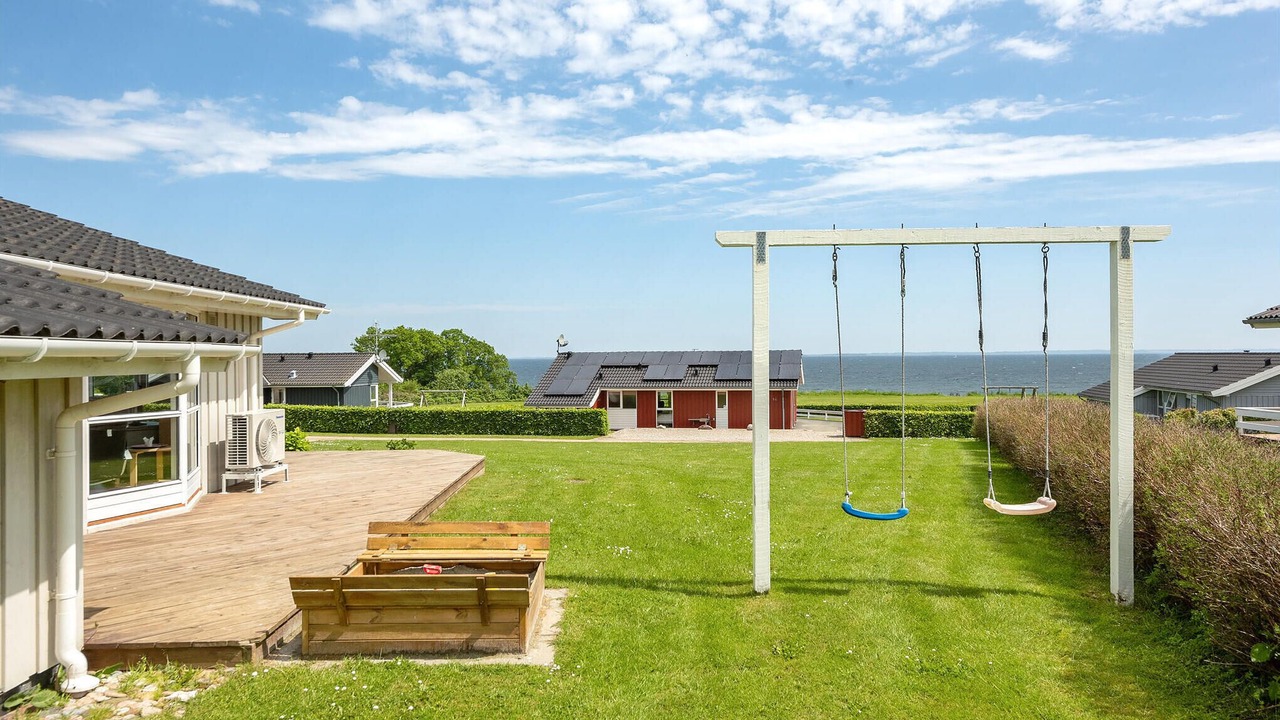 Photo of Others in Mommark Strand