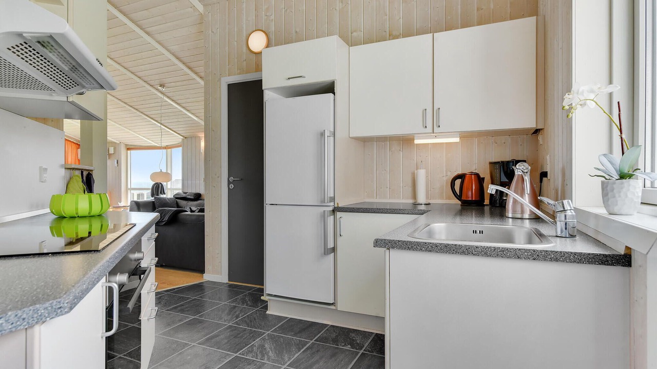 Photo of Others in Mommark Strand