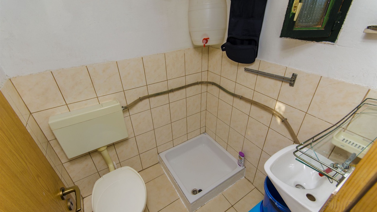 Photo of Bathroom in Praznica