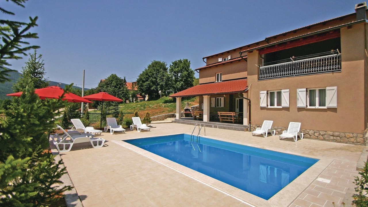 Photo of Outdoor in Crni Kal