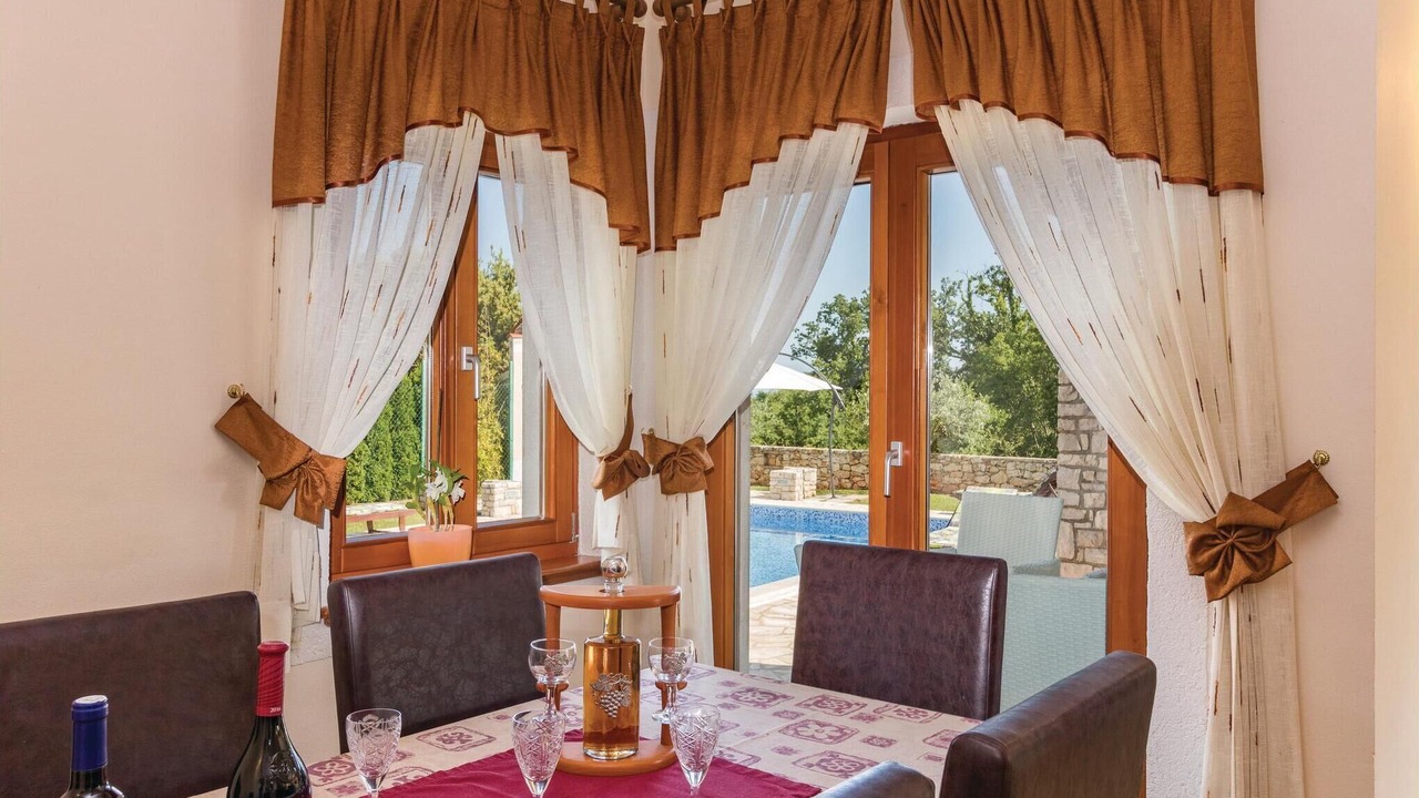 Photo of Bedroom in Valtura