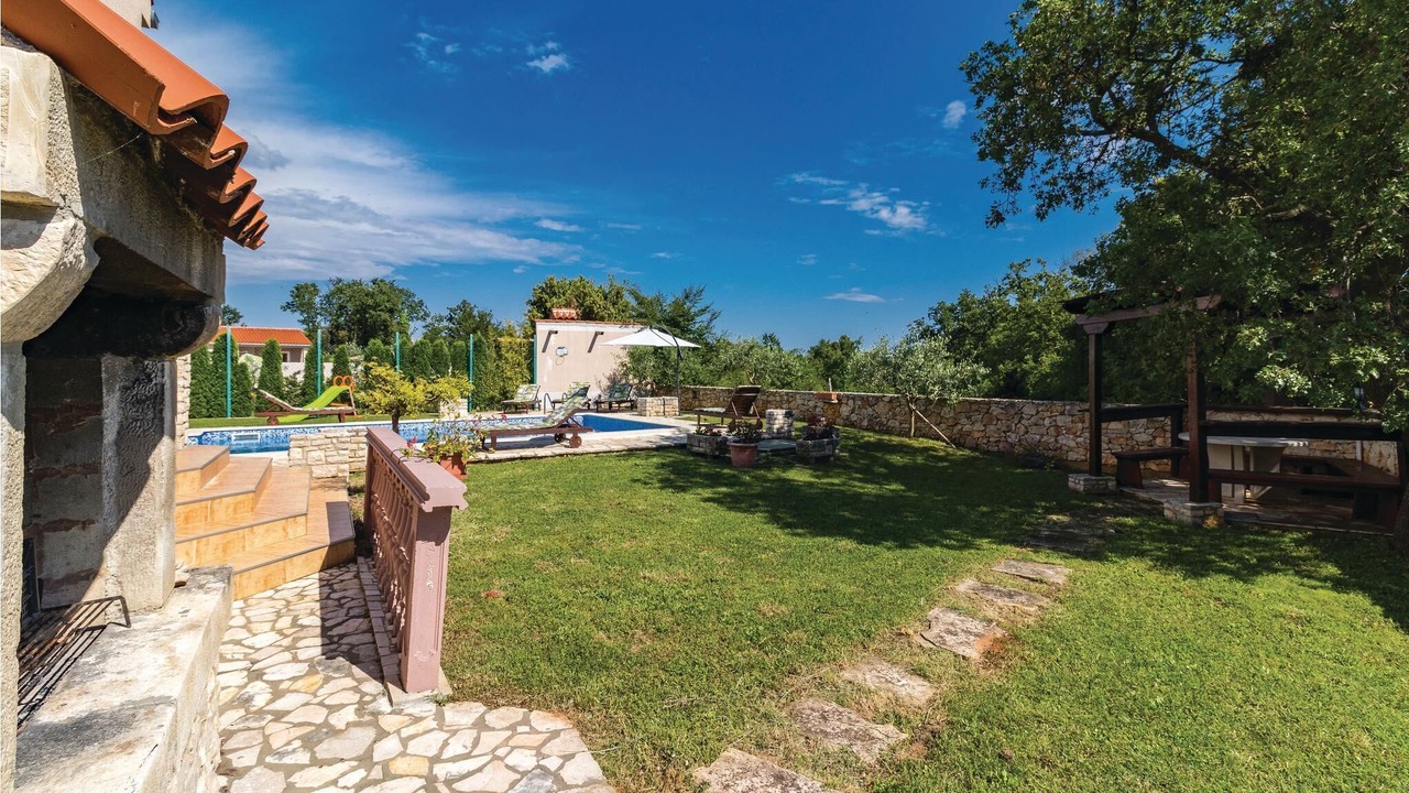 Photo of Outdoor in Valtura