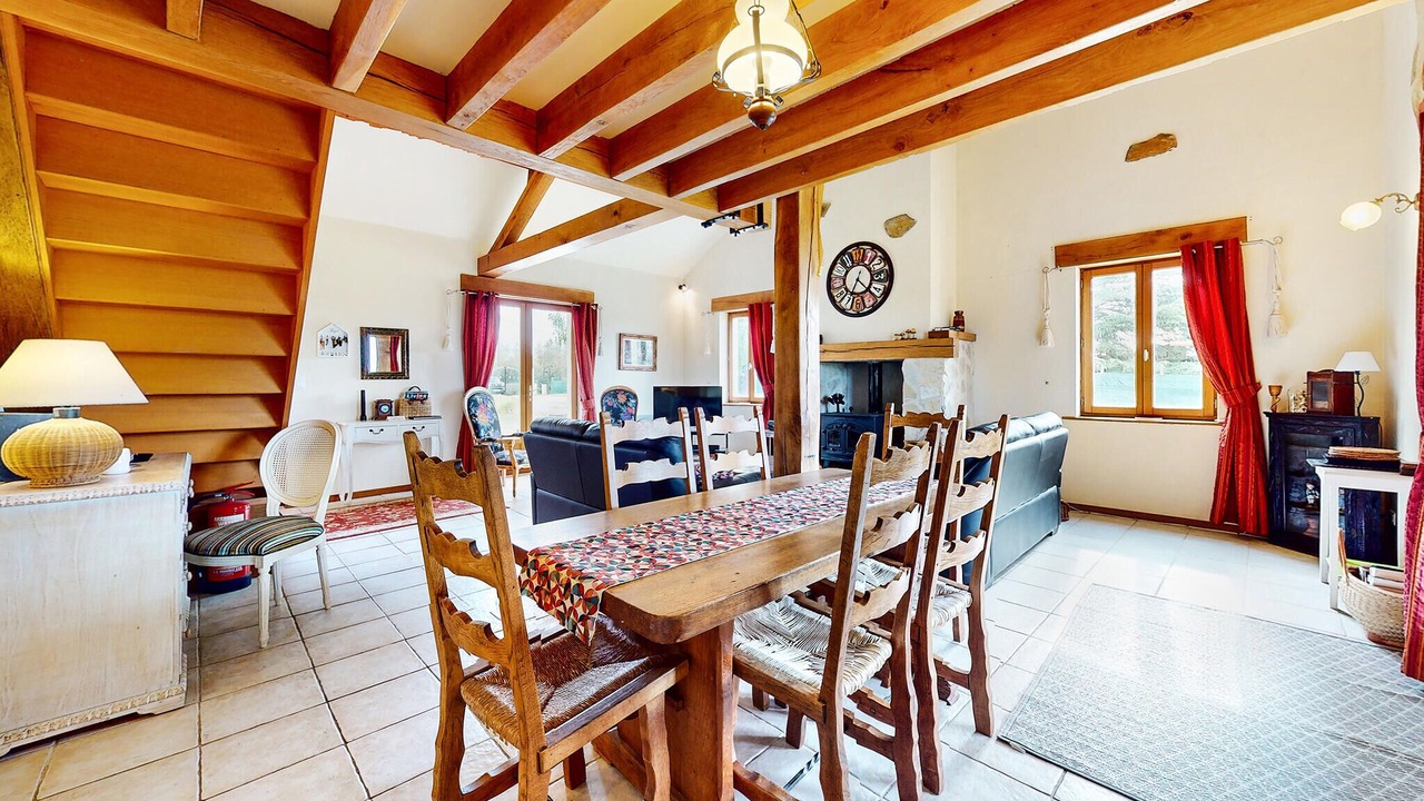 Photo of Bedroom in Saint-Saud-Lacoussiere