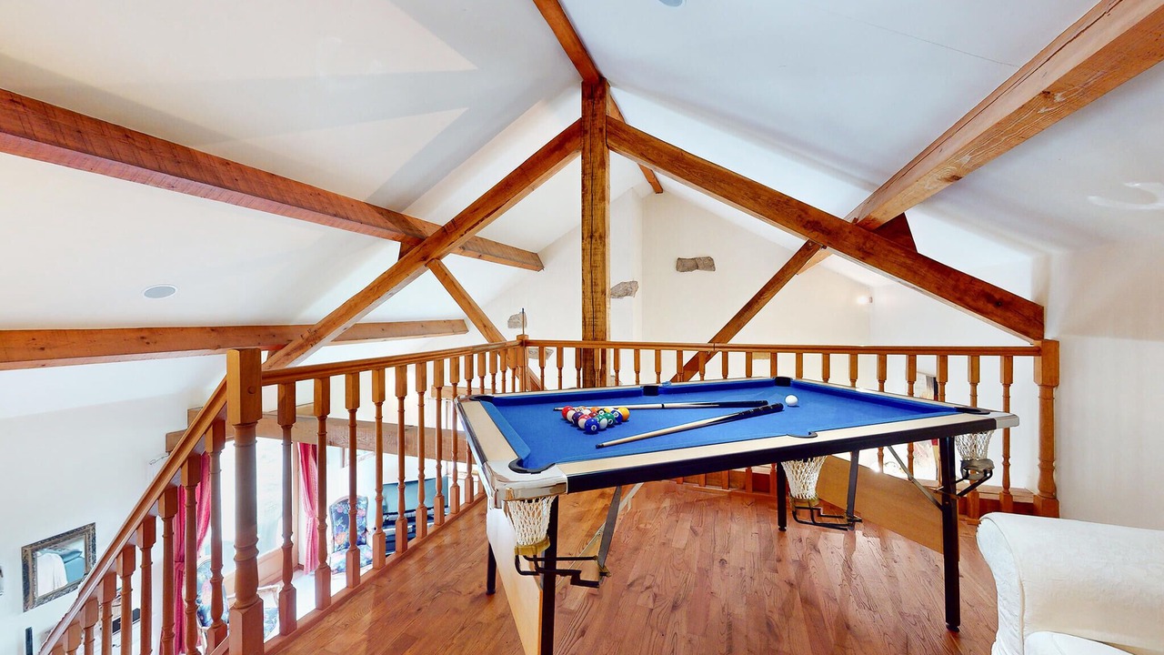 Photo of Others in Saint-Saud-Lacoussiere