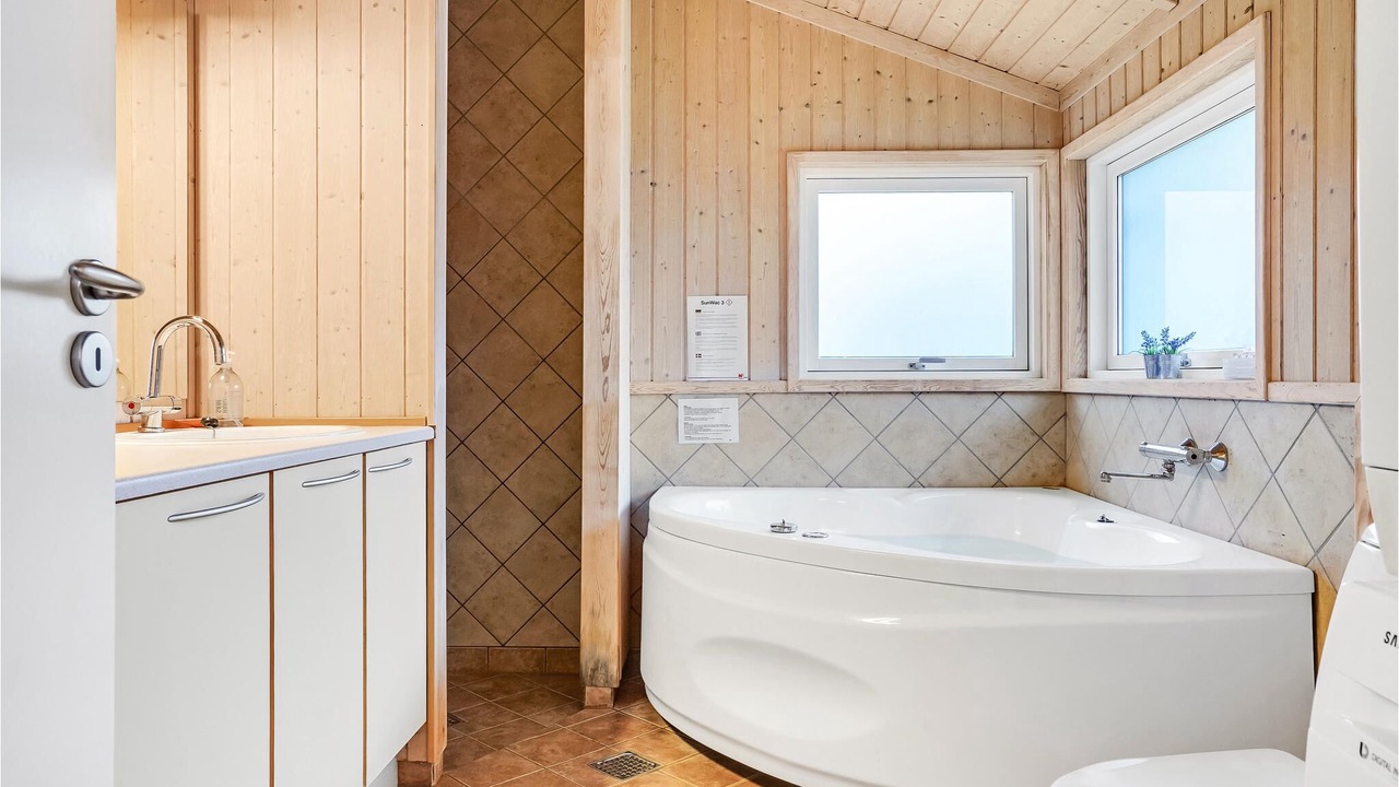 Photo of Bathroom in Knebel