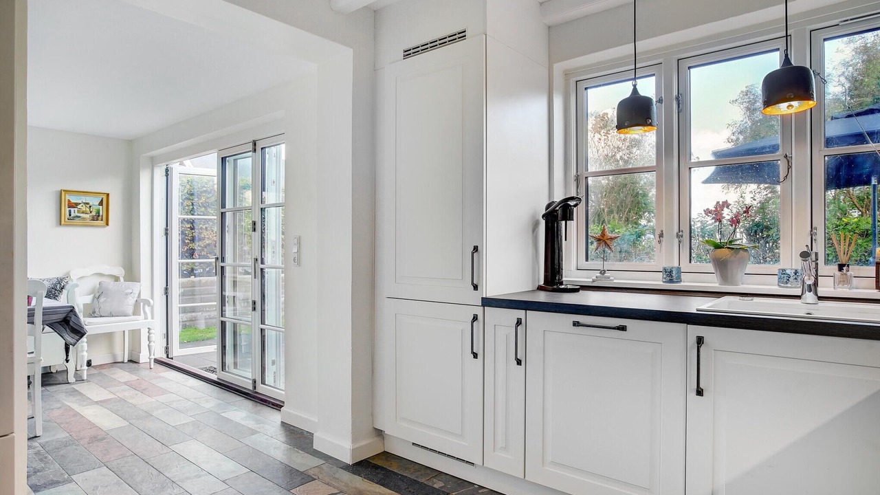 Photo of Others in Frolunde