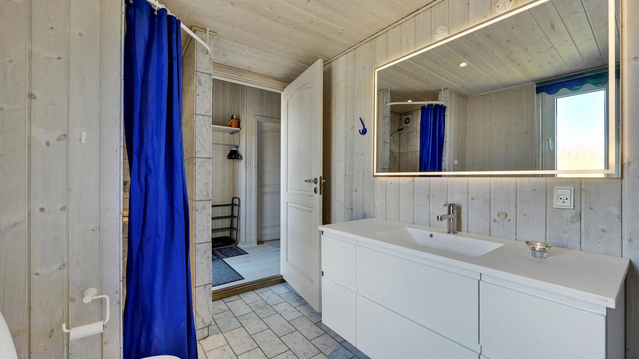 Photo of Bathroom in Hvide Sande