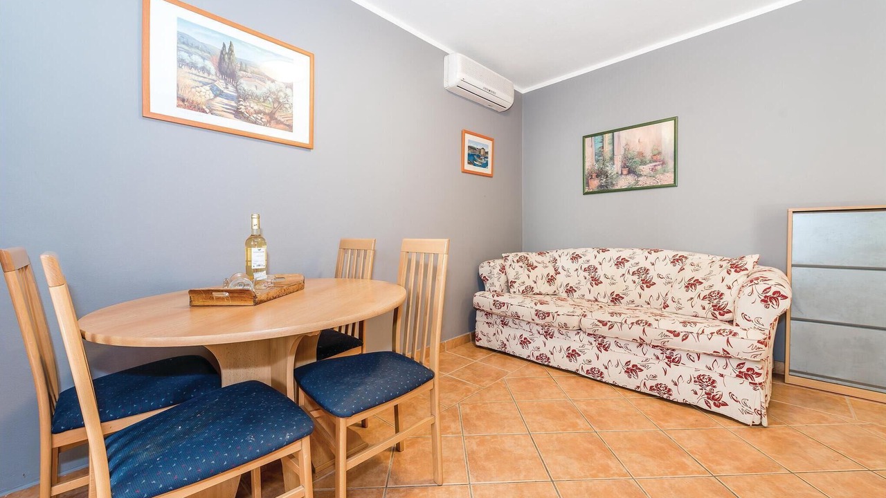 Photo of Bedroom in Grebastica
