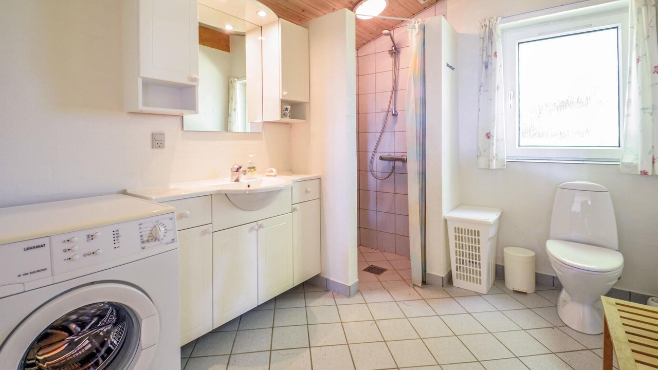 Photo of Bathroom in Snedsted