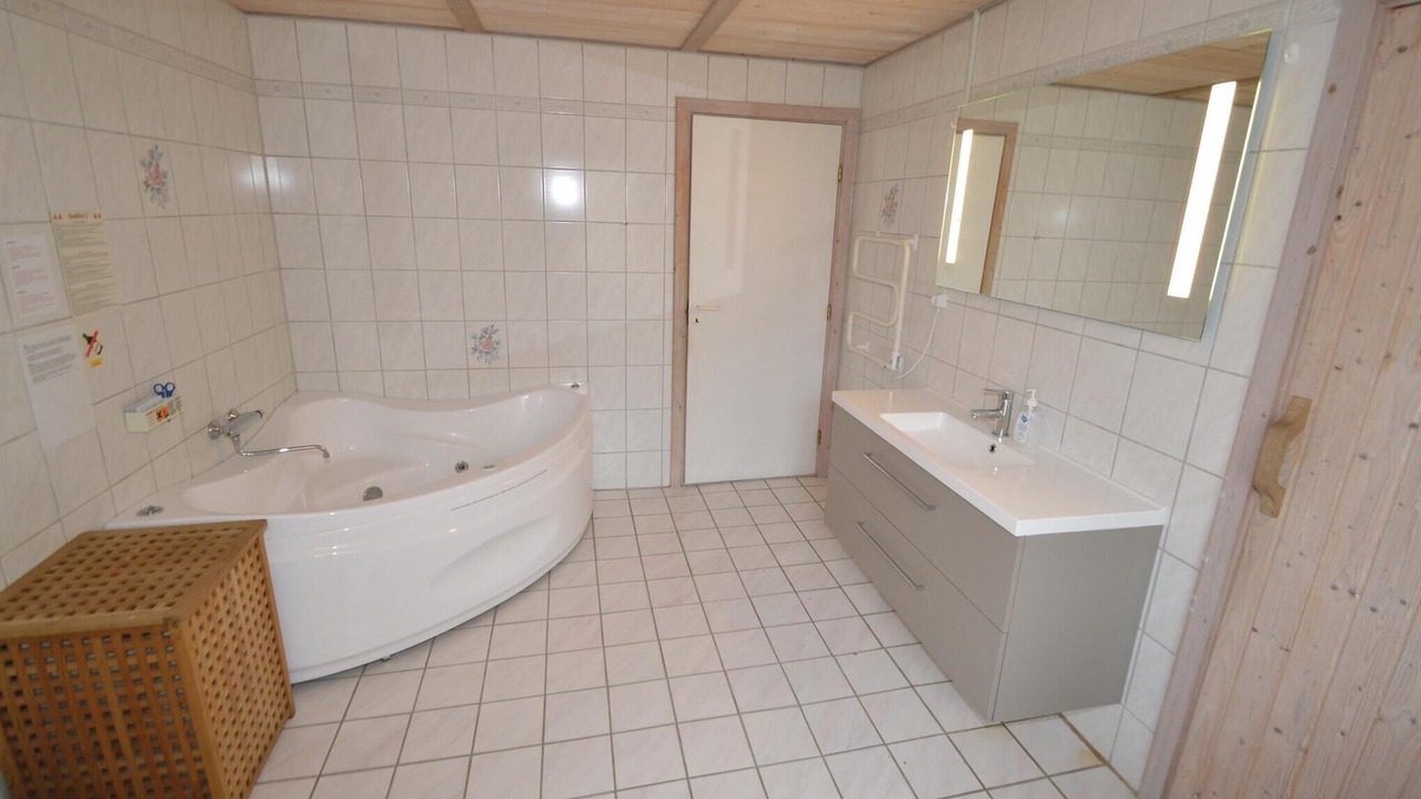 Photo of Bathroom in Farso