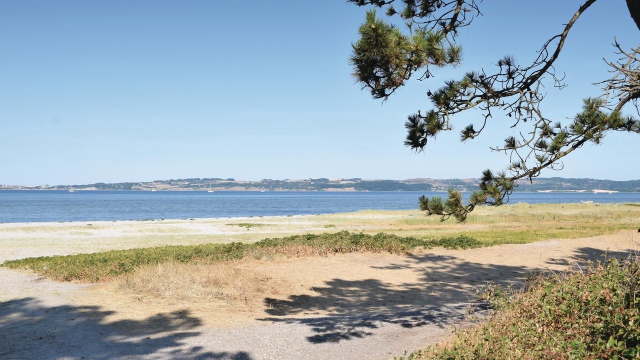 Photo of Others in Øer Strand