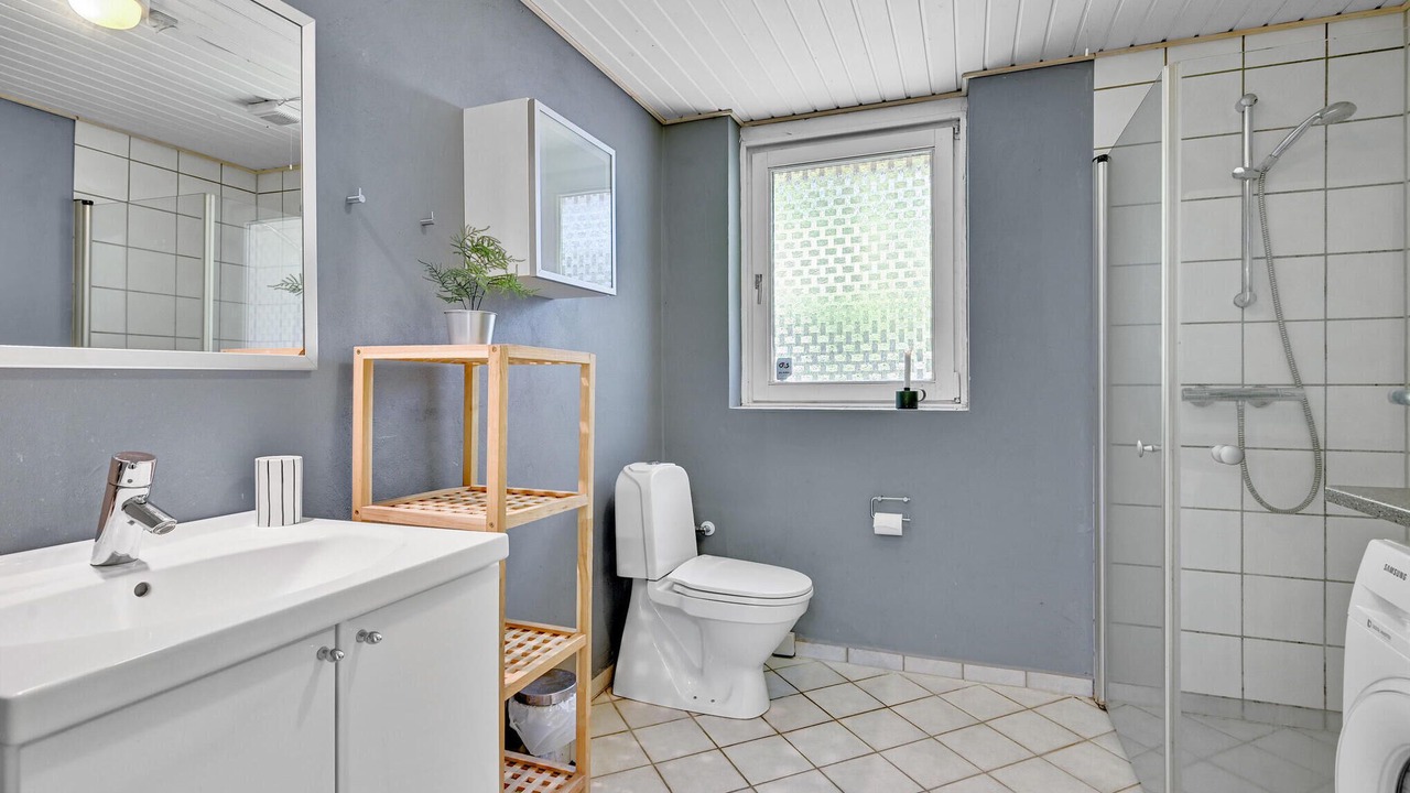 Photo of Bathroom in Femmøller