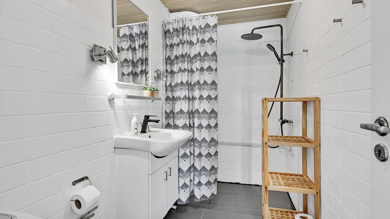 Photo of Bathroom in Femmøller