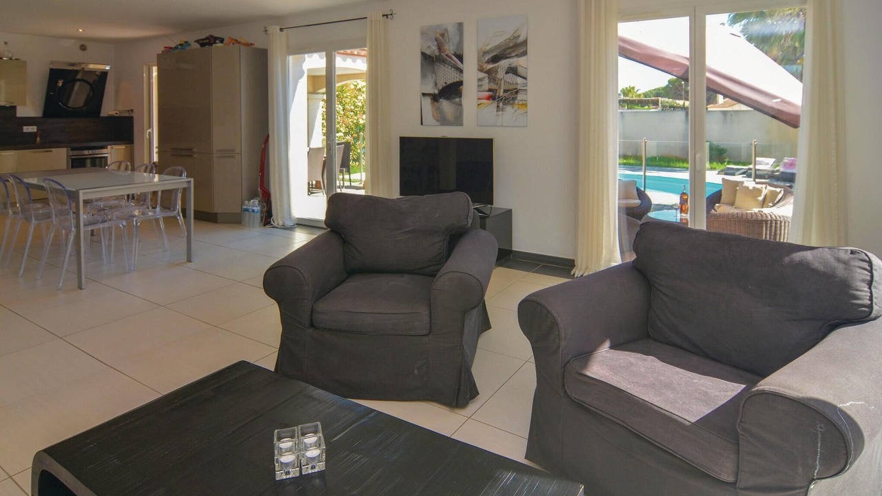 Photo of Bedroom in Aigues-Mortes