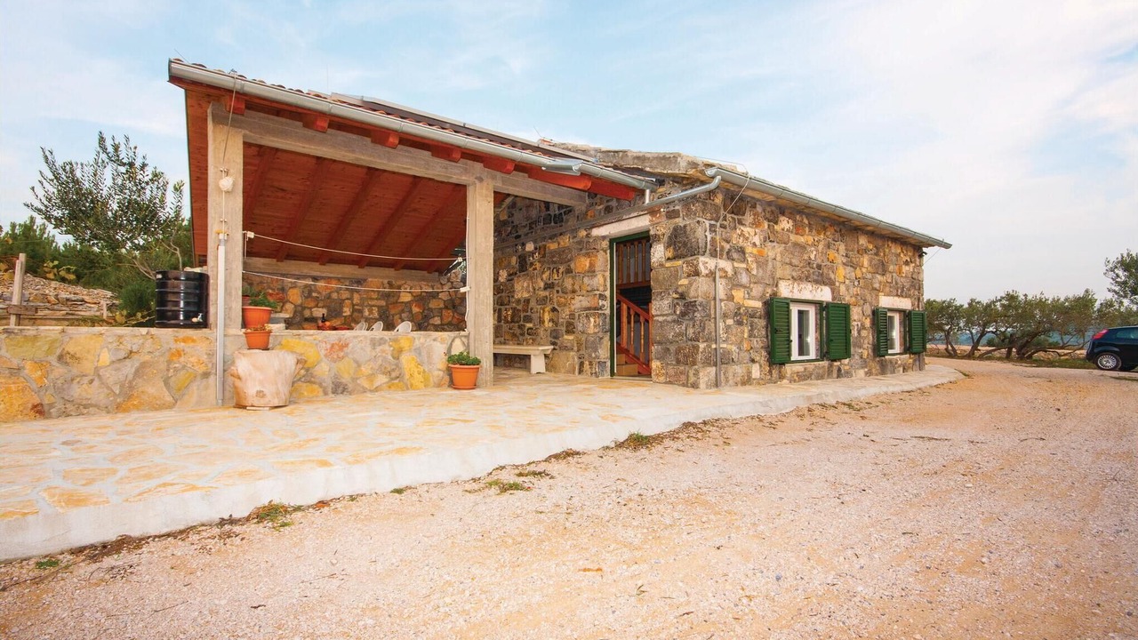 Photo of Outdoor in Jezera