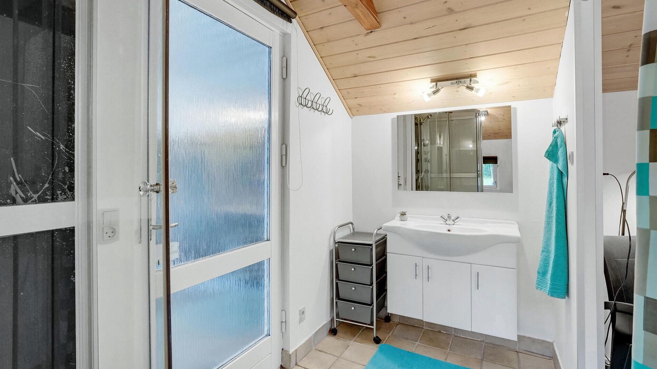 Photo of Bathroom in Jegum