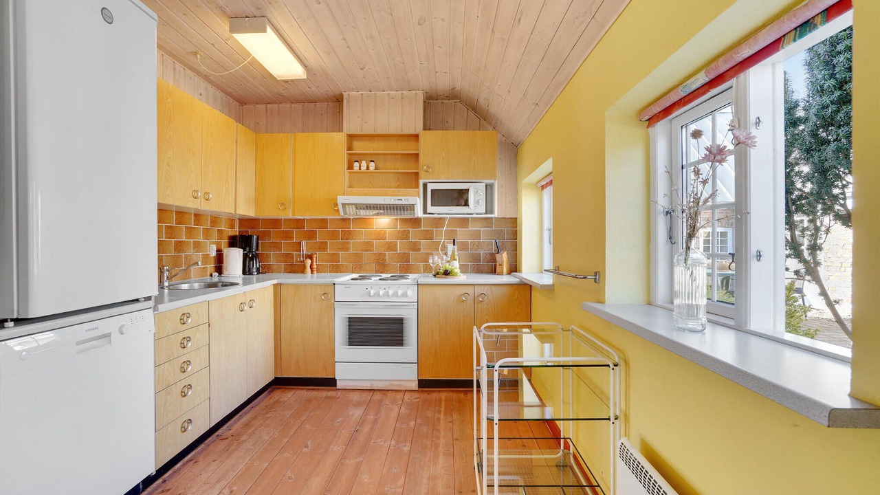 Photo of Others in Sundhuse