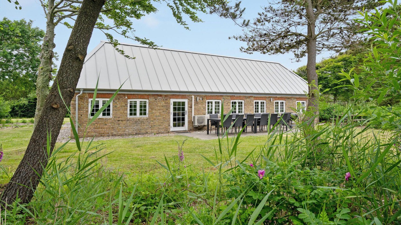 Photo of Others in Sundhuse