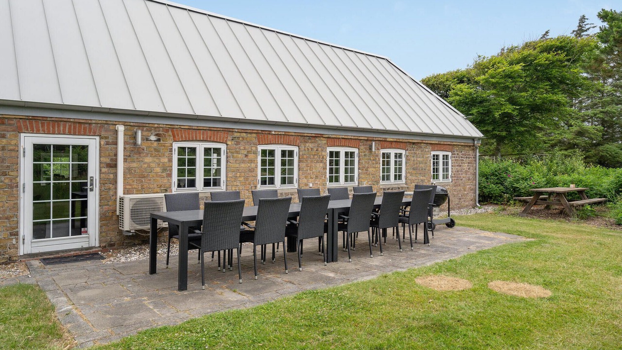 Photo of Others in Sundhuse