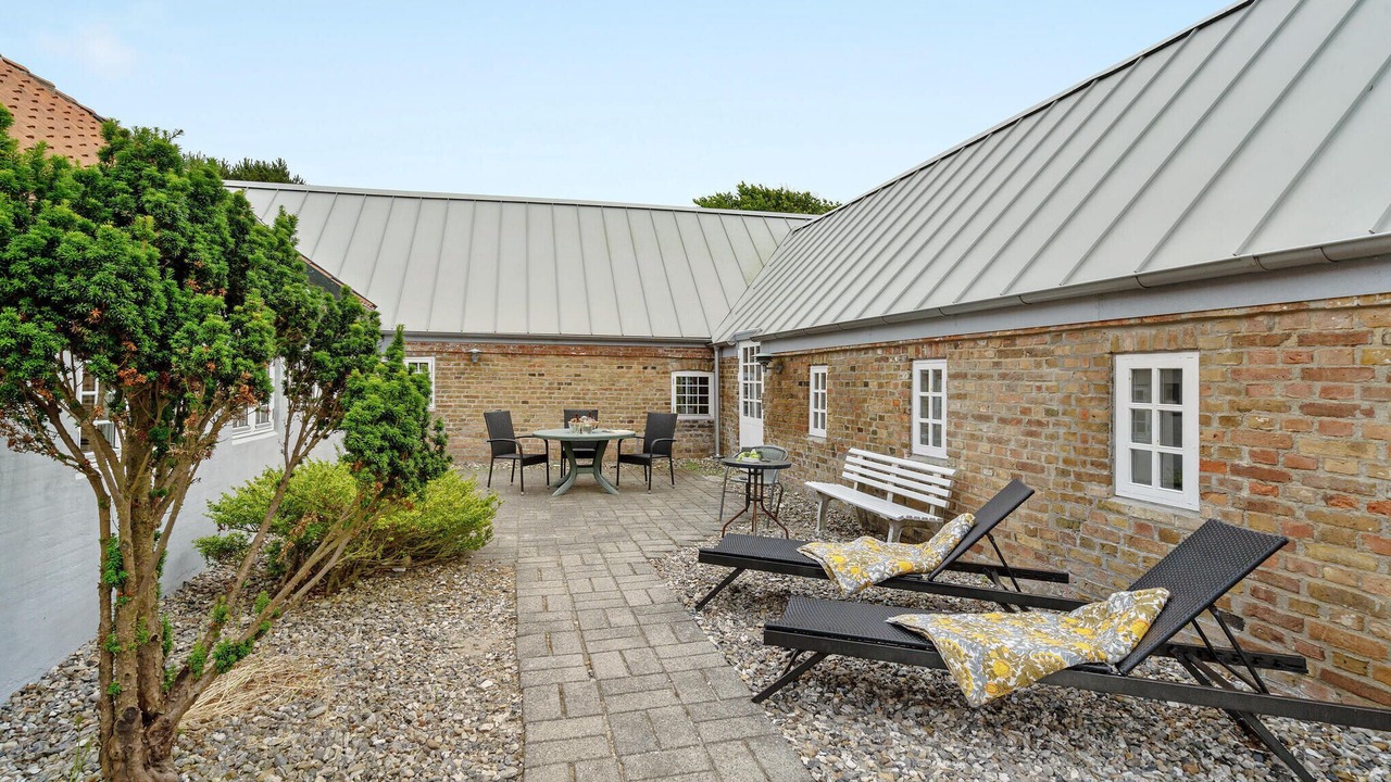 Photo of Others in Sundhuse