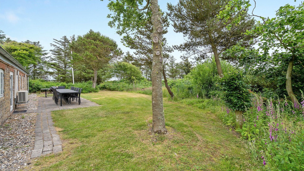 Photo of Others in Sundhuse