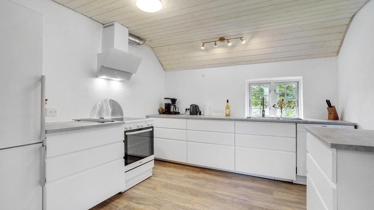 Photo of Others in Sundhuse