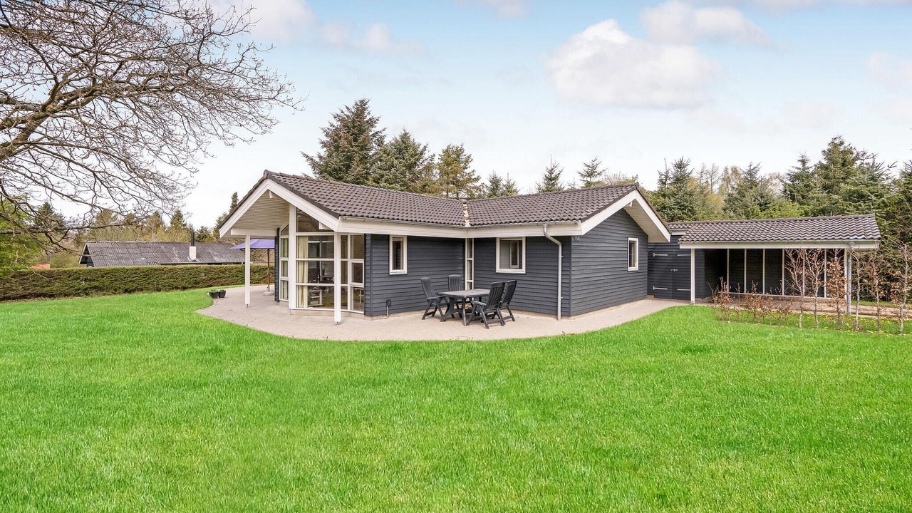 Photo of Others in Farvang