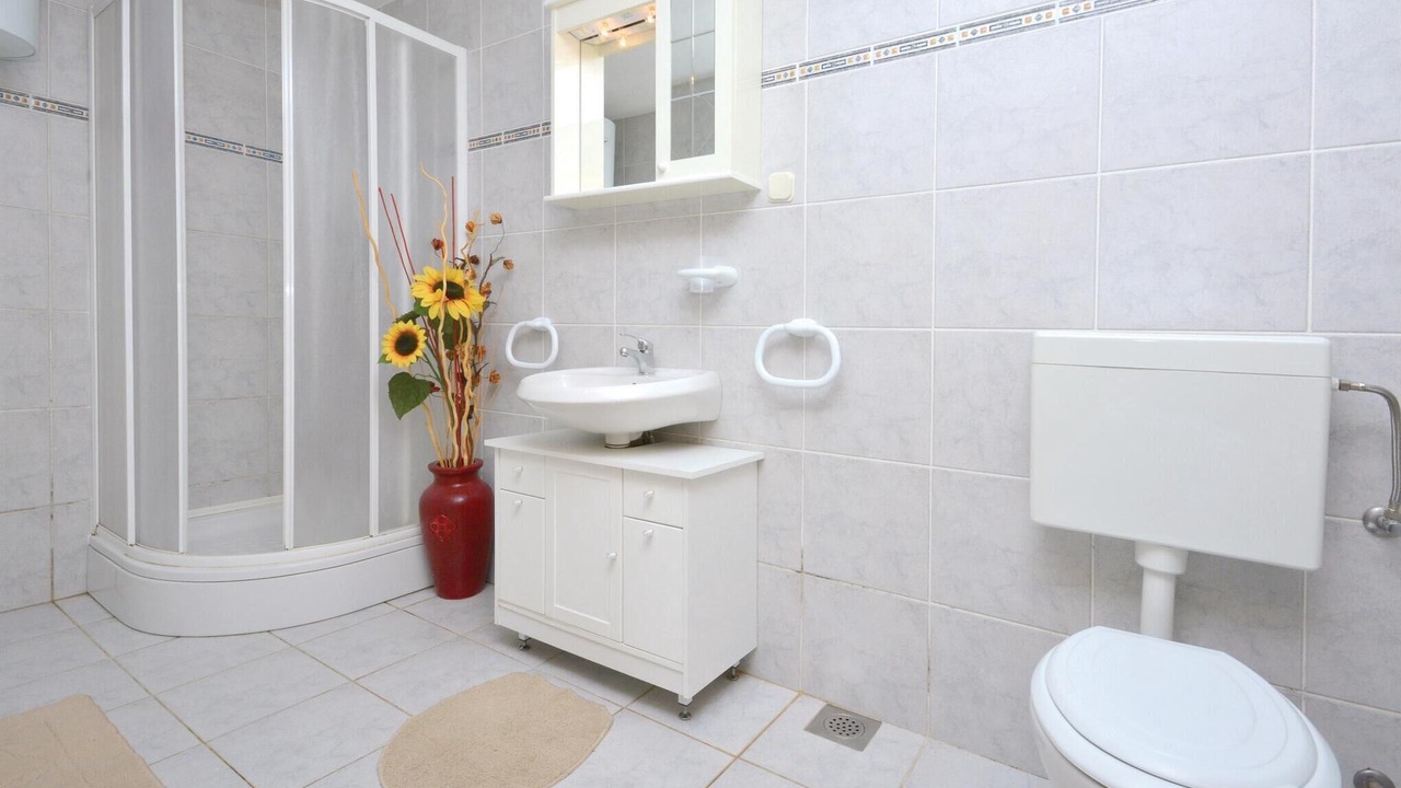 Photo of Bathroom in Okrug Gornji