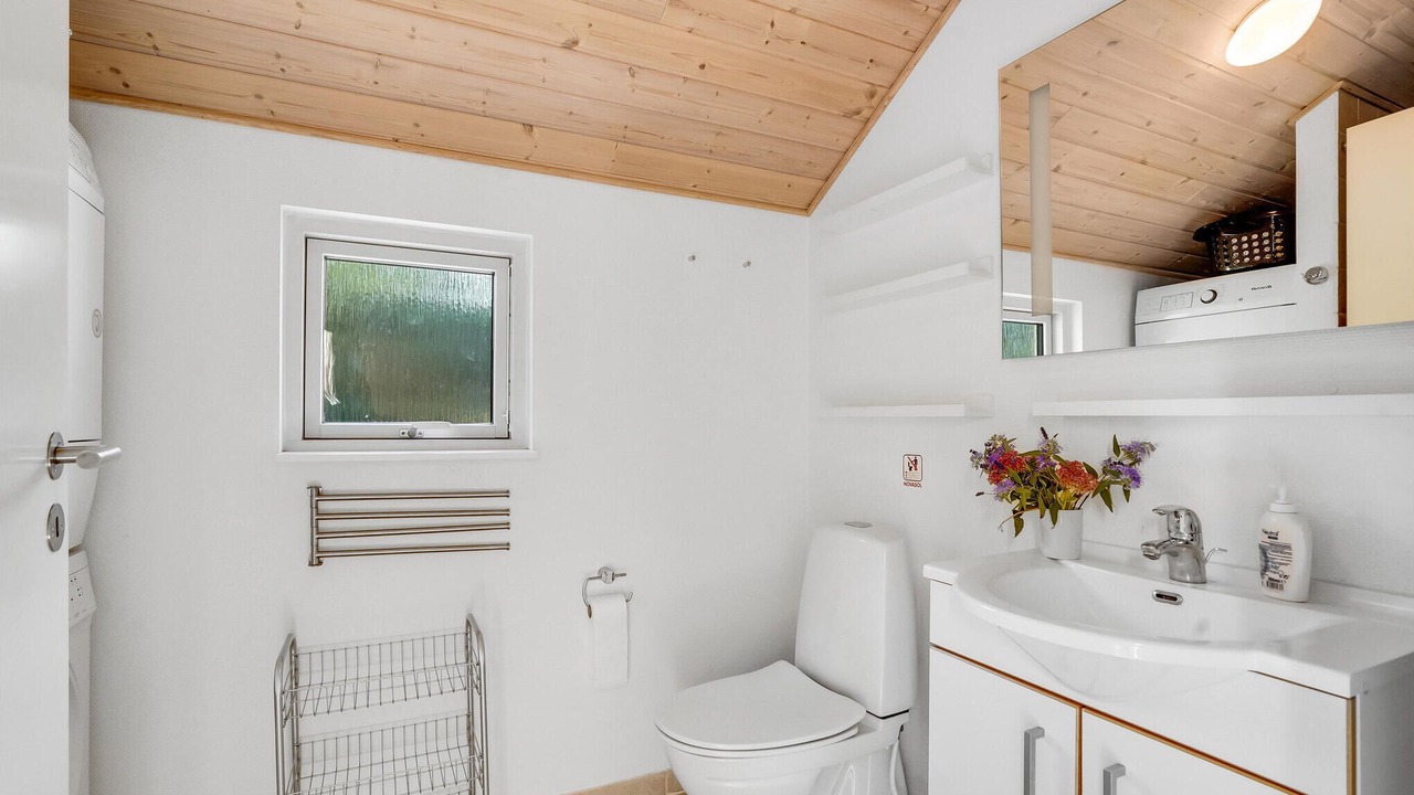 Photo of Bathroom in Sønderstrand